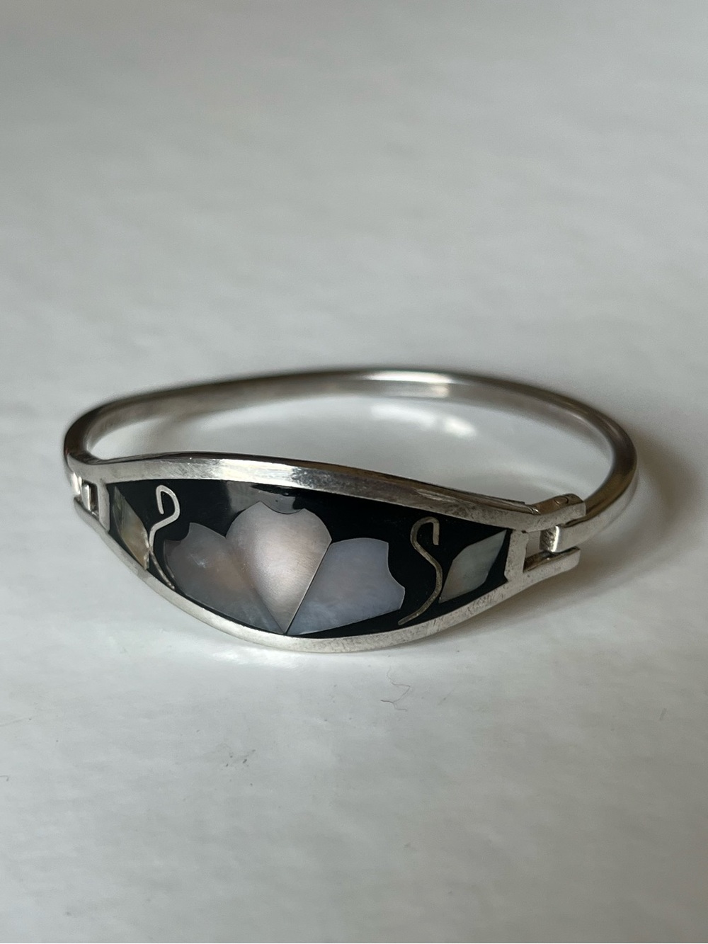 Silver Inlay Heart Bangle Bracelet - Black and Mother-of-Pearl
